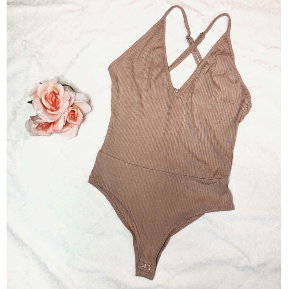 Light Pink V Neck Coquette Bodysuit